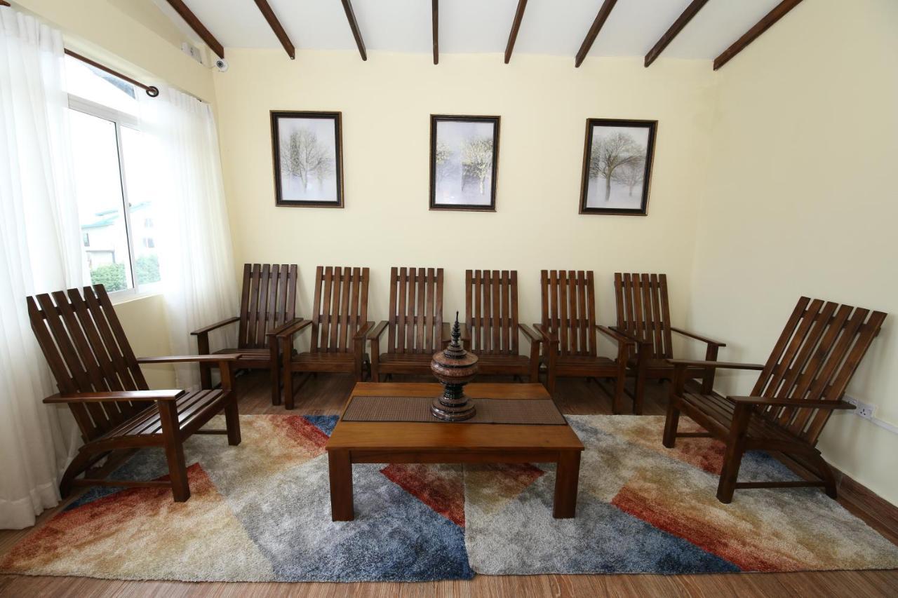 The Hamlyn Bed & Breakfast Nuwara Eliya Exterior photo